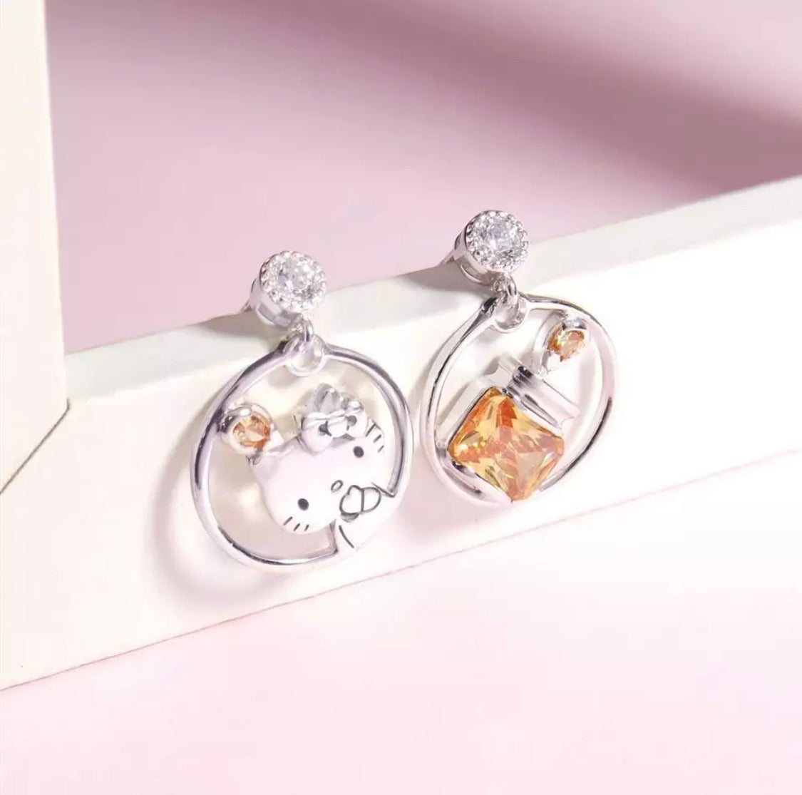 Hello Kitty Earrings